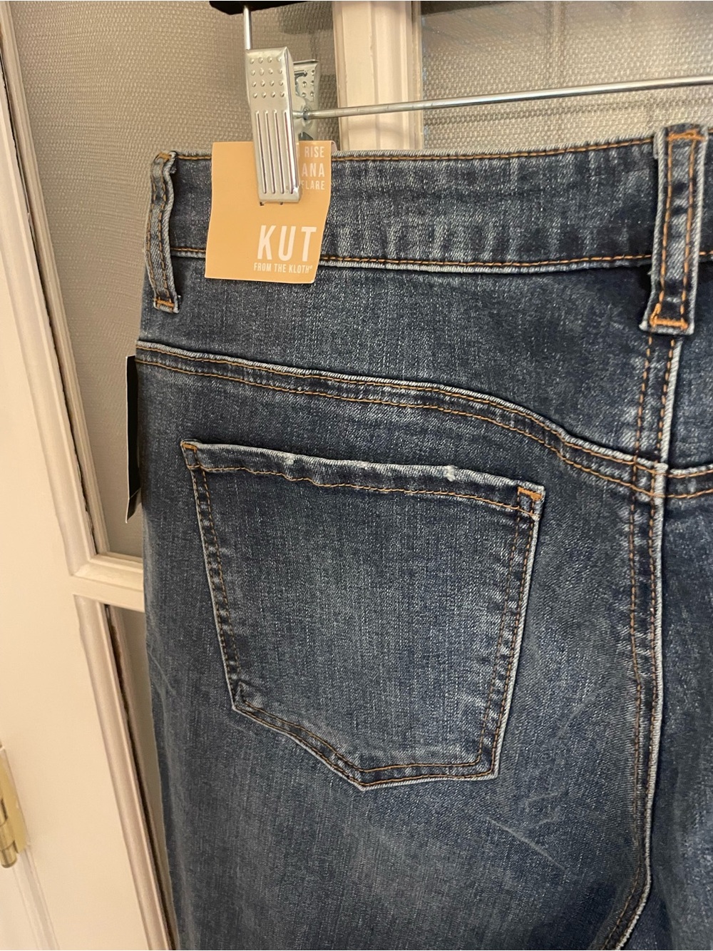 Kut from the Kloth High Rise Yoke front Ana flare Jean sz 12. 33” inseam - Picture 6 of 10
